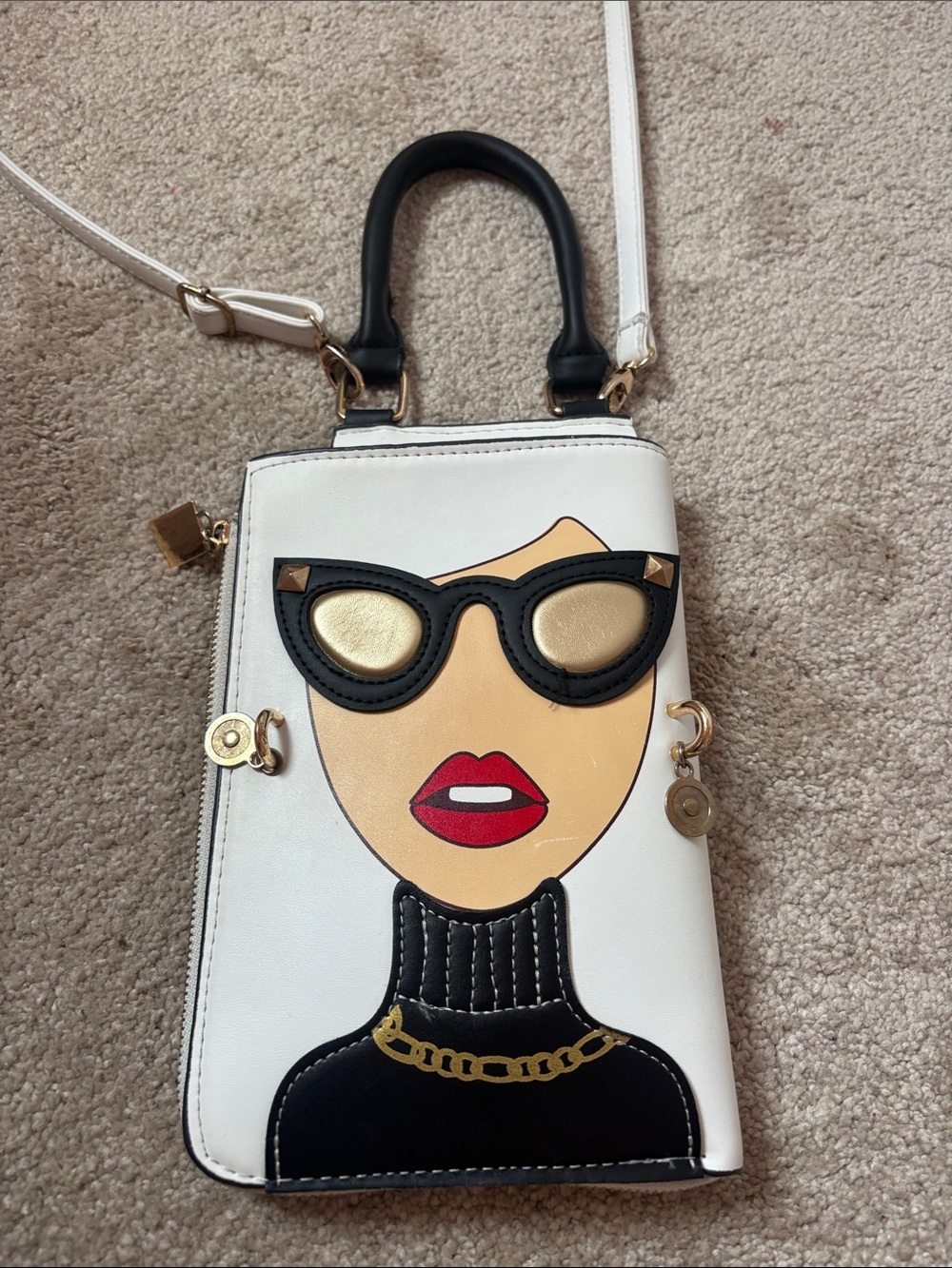 White Novelty Crossbody Bag with Black Accents and Red Lips